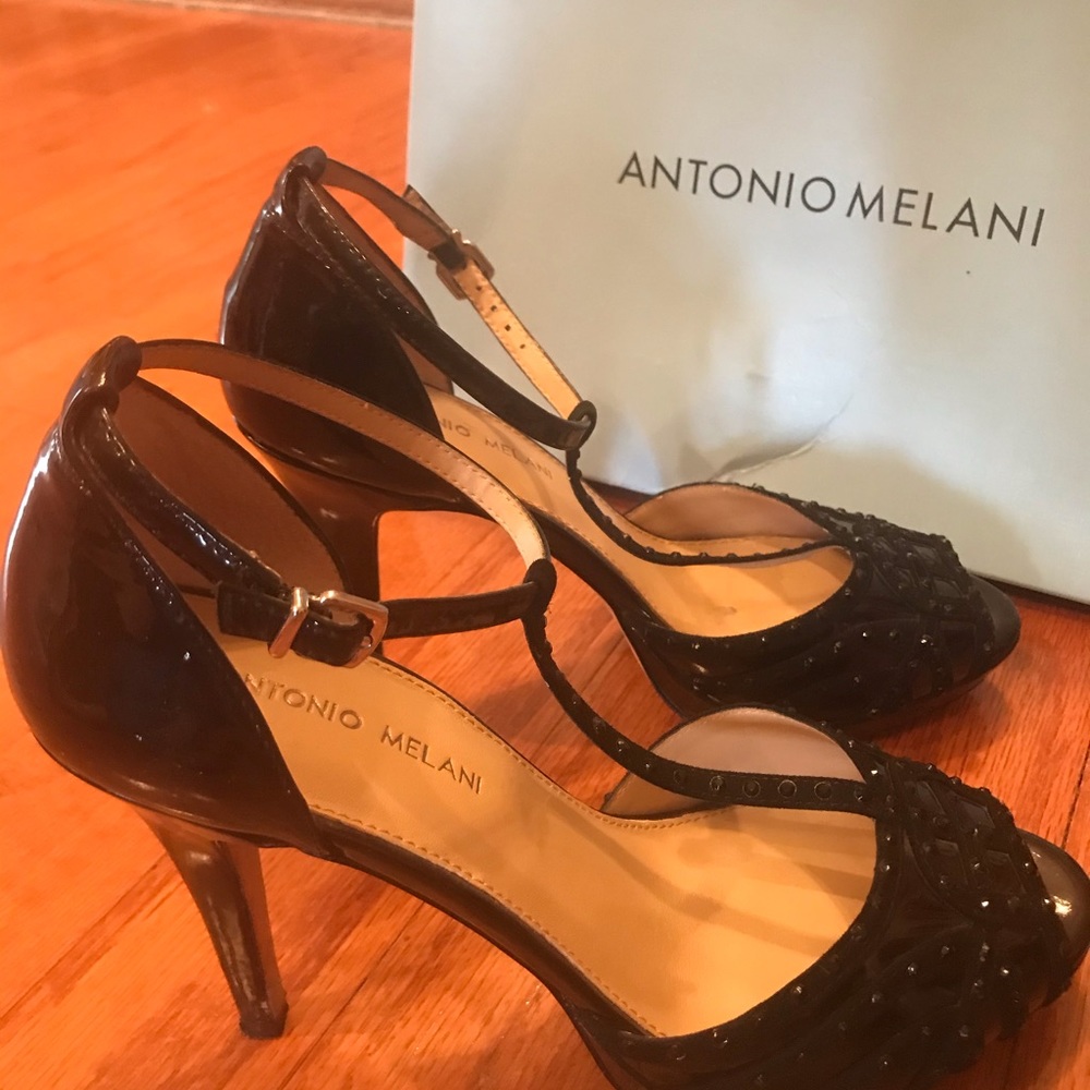Patent Leather dressy Sandals Antonio Melani 10